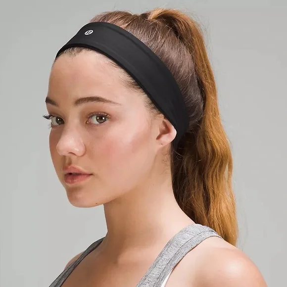 2 Lululemon Logo Headbands - Picture 1 of 3